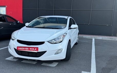Hyundai Elantra V, 2013 год, 870 000 рублей, 5 фотография