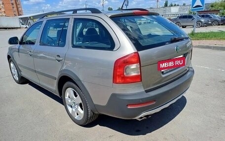 Skoda Octavia, 2011 год, 1 500 000 рублей, 17 фотография