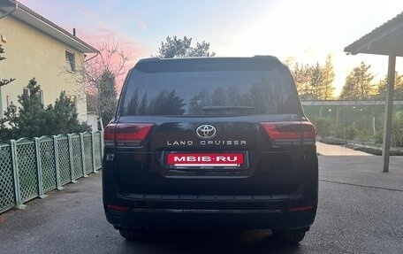 Toyota Land Cruiser, 2023 год, 12 900 000 рублей, 4 фотография