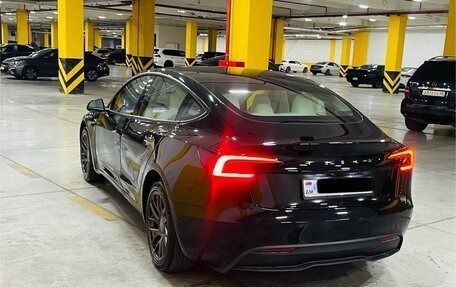 Tesla Model 3 I, 2024 год, 4 900 000 рублей, 5 фотография