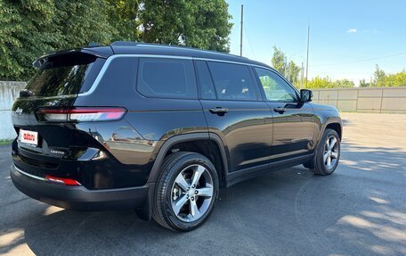 Jeep Grand Cherokee, 2022 год, 5 900 000 рублей, 3 фотография