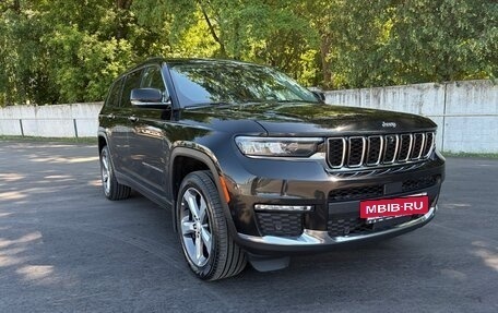 Jeep Grand Cherokee, 2022 год, 5 900 000 рублей, 2 фотография