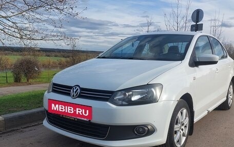Volkswagen Polo VI (EU Market), 2014 год, 820 000 рублей, 4 фотография