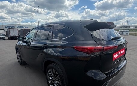 Toyota Highlander, 2026 год, 4 970 000 рублей, 3 фотография