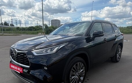 Toyota Highlander, 2026 год, 4 970 000 рублей, 2 фотография