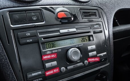 Ford Fusion I, 2006 год, 290 000 рублей, 13 фотография