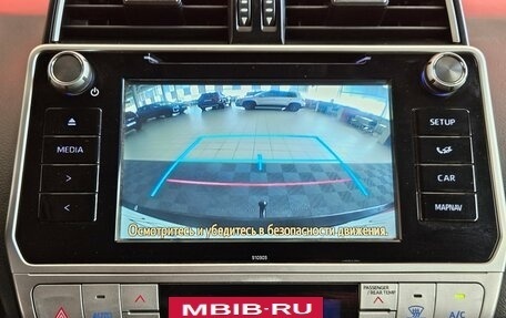 Toyota Land Cruiser Prado 150 рестайлинг 2, 2018 год, 3 750 000 рублей, 14 фотография