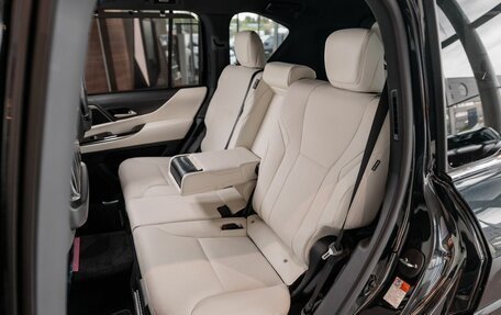 Lexus LX, 2026 год, 20 750 000 рублей, 28 фотография