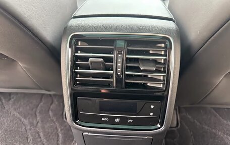 Volkswagen Passat CC, 2022 год, 3 012 000 рублей, 12 фотография
