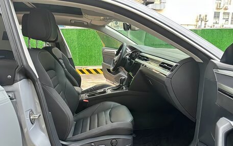 Volkswagen Passat CC, 2022 год, 3 012 000 рублей, 17 фотография