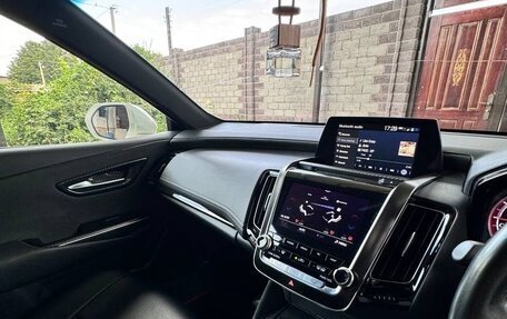 Toyota Crown, 2019 год, 3 550 000 рублей, 6 фотография
