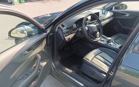 Audi A4, 2018 год, 1 950 000 рублей, 10 фотография