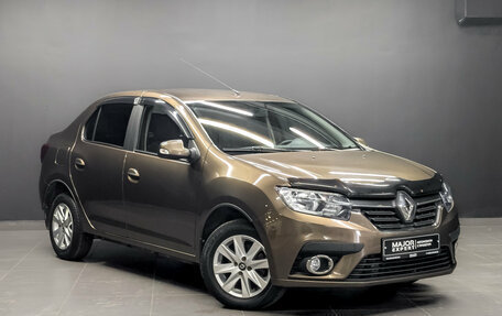 Renault Logan II, 2018 год, 1 040 000 рублей, 3 фотография