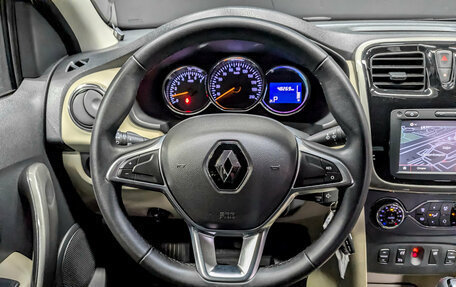 Renault Logan II, 2018 год, 1 040 000 рублей, 22 фотография