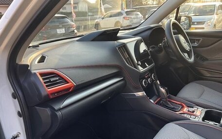 Subaru Forester, 2023 год, 2 300 100 рублей, 11 фотография