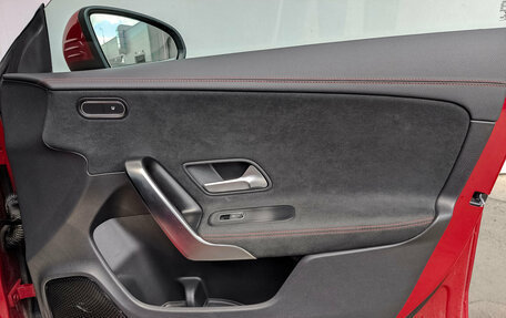 Mercedes-Benz CLA, 2020 год, 3 172 500 рублей, 25 фотография