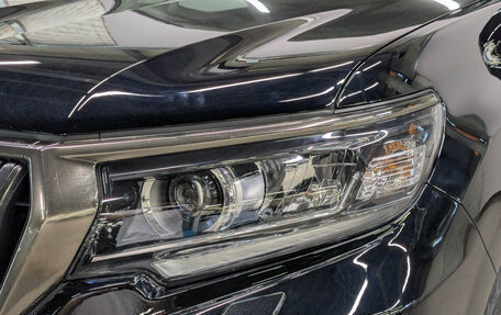 Toyota Land Cruiser Prado 150 рестайлинг 2, 2021 год, 6 590 000 рублей, 11 фотография