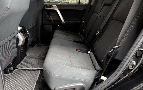 Toyota Land Cruiser Prado 150 рестайлинг 2, 2021 год, 6 590 000 рублей, 17 фотография