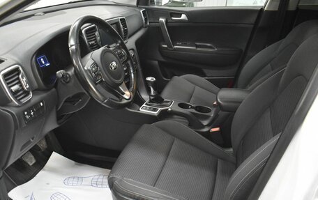 KIA Sportage IV рестайлинг, 2016 год, 1 699 000 рублей, 9 фотография