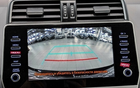 Toyota Land Cruiser Prado 150 рестайлинг 2, 2021 год, 6 590 000 рублей, 25 фотография