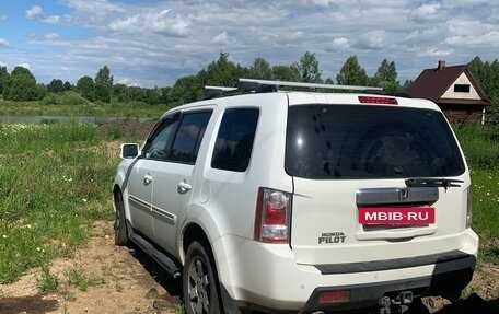 Honda Pilot III рестайлинг, 2011 год, 600 000 рублей, 2 фотография