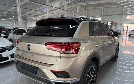 Volkswagen T-Roc I, 2022 год, 1 580 000 рублей, 4 фотография