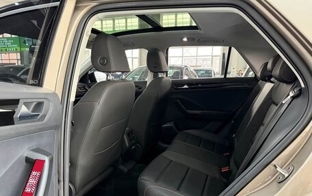 Volkswagen T-Roc I, 2022 год, 1 580 000 рублей, 16 фотография
