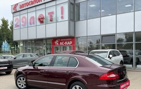 Skoda Superb III рестайлинг, 2009 год, 850 000 рублей, 3 фотография
