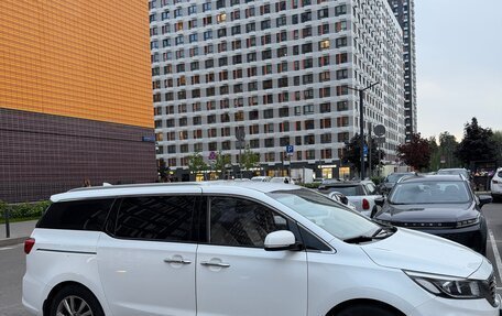 KIA Carnival III, 2019 год, 2 750 000 рублей, 9 фотография