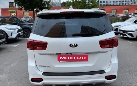 KIA Carnival III, 2019 год, 2 750 000 рублей, 12 фотография