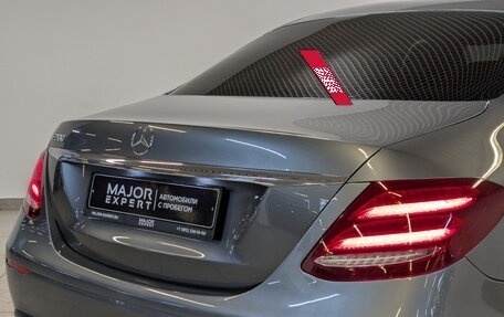 Mercedes-Benz E-Класс, 2018 год, 2 850 000 рублей, 27 фотография