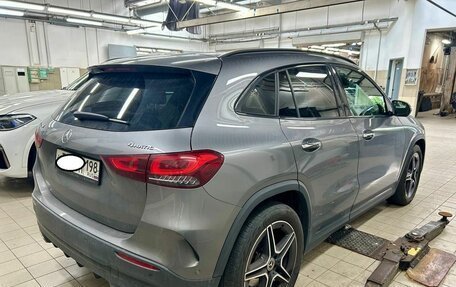 Mercedes-Benz GLA, 2021 год, 3 690 000 рублей, 3 фотография