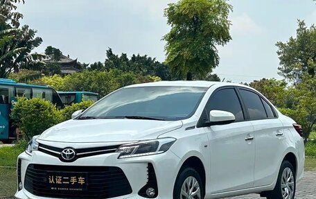 Toyota Vios III, 2022 год, 980 000 рублей, 1 фотография