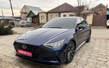 Hyundai Sonata VIII, 2020 год, 2 350 000 рублей, 1 фотография