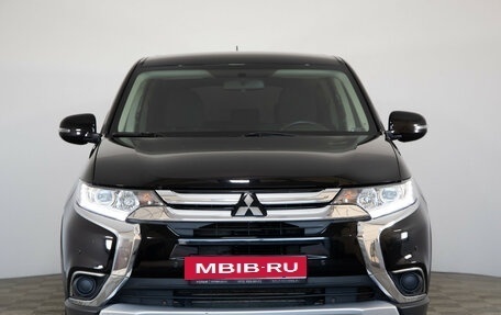 Mitsubishi Outlander III рестайлинг 3, 2016 год, 1 549 000 рублей, 2 фотография