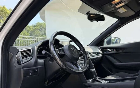 Mazda CX-4, 2022 год, 1 850 000 рублей, 10 фотография