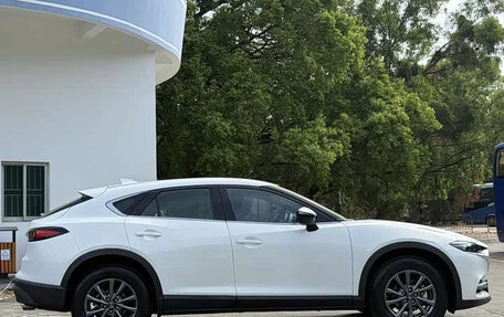 Mazda CX-4, 2022 год, 1 850 000 рублей, 8 фотография