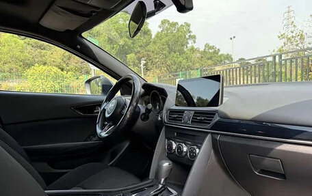 Mazda CX-4, 2022 год, 1 850 000 рублей, 12 фотография