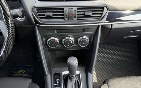 Mazda CX-4, 2022 год, 1 850 000 рублей, 18 фотография