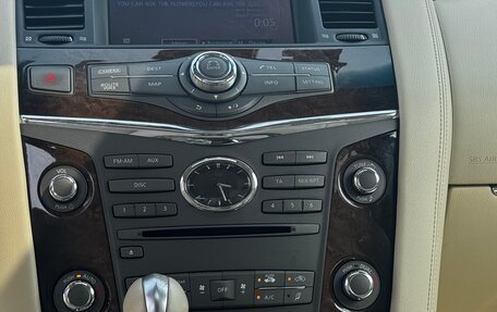 Infiniti QX56, 2010 год, 2 100 000 рублей, 13 фотография