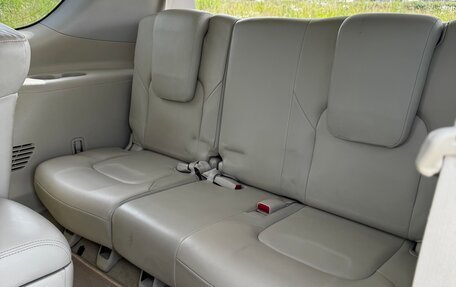 Infiniti QX56, 2010 год, 2 100 000 рублей, 19 фотография