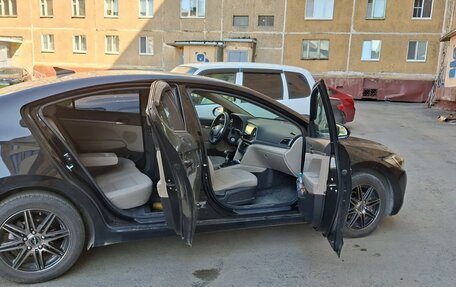 Hyundai Elantra VI рестайлинг, 2017 год, 1 100 000 рублей, 3 фотография