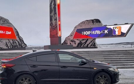 Hyundai Elantra VI рестайлинг, 2017 год, 1 100 000 рублей, 8 фотография