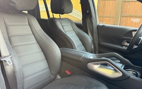 Mercedes-Benz GLS, 2024 год, 13 900 000 рублей, 9 фотография