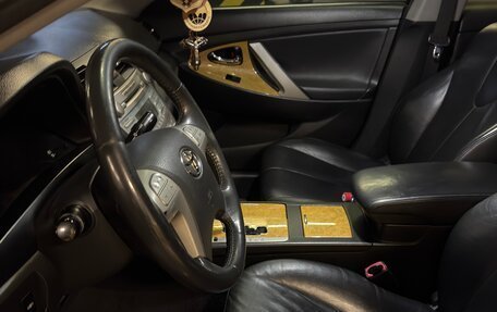 Toyota Camry, 2007 год, 1 200 000 рублей, 31 фотография