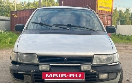 Mitsubishi Space Wagon III, 1996 год, 149 999 рублей, 3 фотография