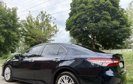 Toyota Camry, 2020 год, 3 470 000 рублей, 8 фотография
