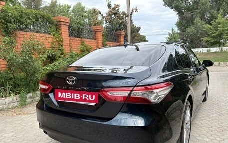 Toyota Camry, 2020 год, 3 470 000 рублей, 7 фотография