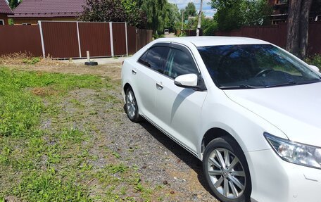 Toyota Camry, 2014 год, 1 810 000 рублей, 16 фотография