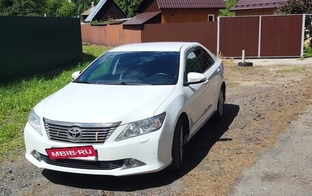 Toyota Camry, 2014 год, 1 810 000 рублей, 26 фотография